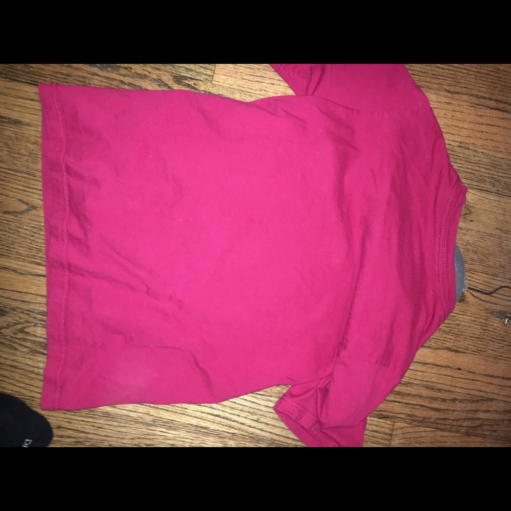 A shirt - Picture 2 of 3